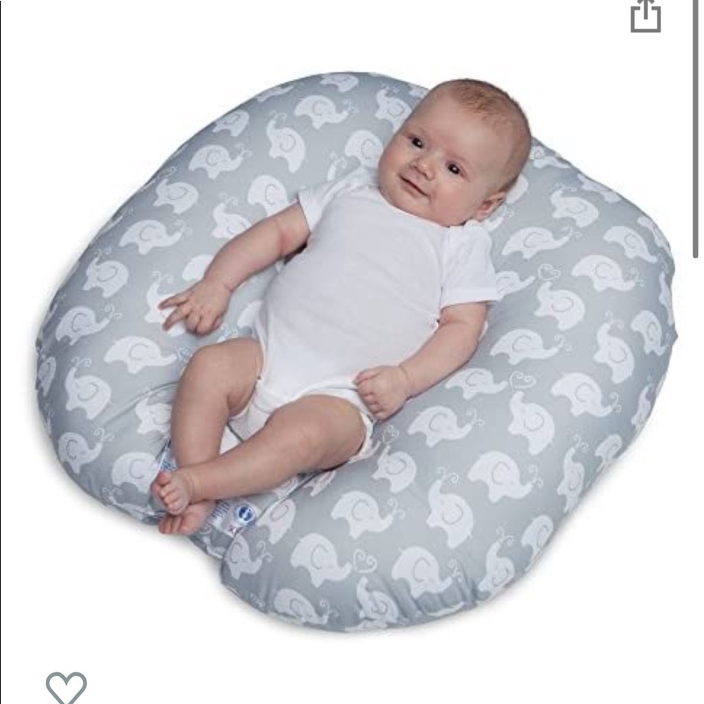 Boppy Original Newborn Lounger, Elephant Love Gray